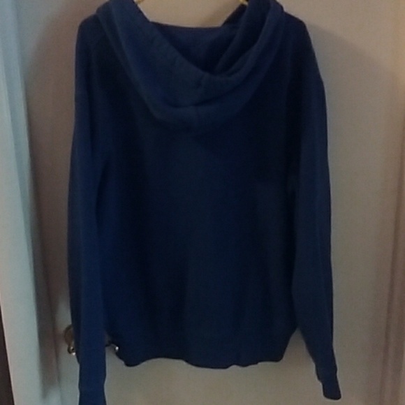 Hooded 2 button sweatshirt - Picture 3 of 4